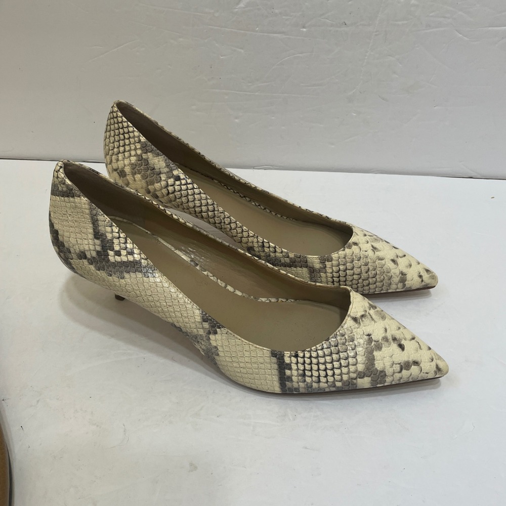 ANN TAYLOR SNAKESKIN PUMPS WITH KITTEN HEELS